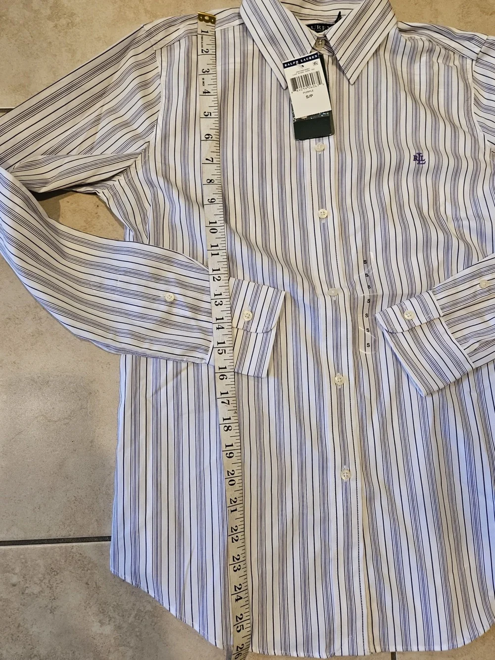 Ralph Lauren Broadcloth Button up Shirt - Picture 8 of 8